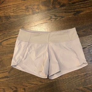 EUC Lululemon Run Times II short light purple sz 8